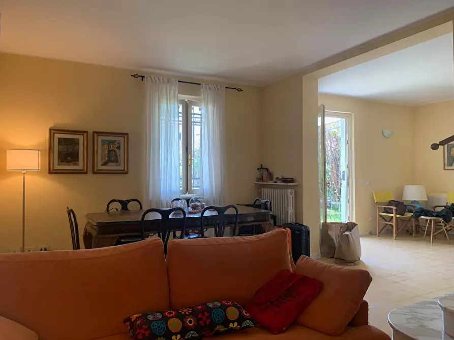 Immagine 8 di Porzione di casa in vendita  a Carrara