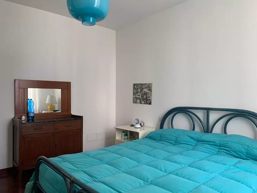 Immagine 17 di Porzione di casa in vendita  a Carrara