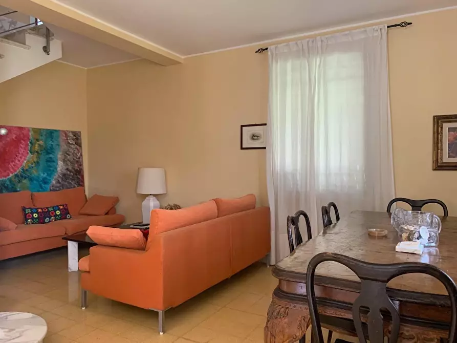 Immagine 32 di Porzione di casa in vendita  a Carrara