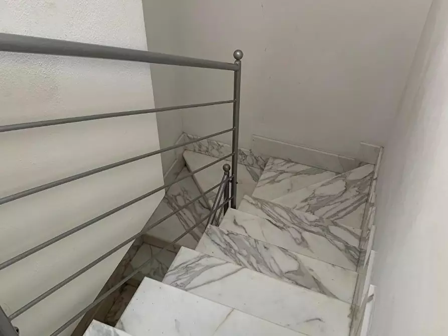 Immagine 38 di Porzione di casa in vendita  a Carrara