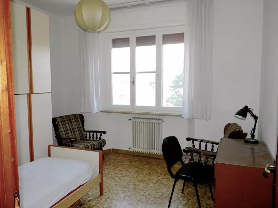 Immagine 17 di Appartamento in vendita  a Pisa