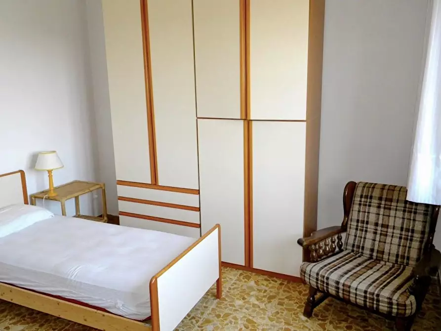 Immagine 23 di Appartamento in vendita  a Pisa