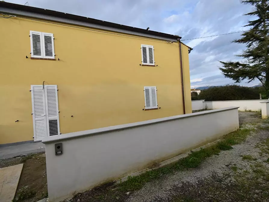 Immagine 1 di Terratetto in vendita  a San Giuliano Terme