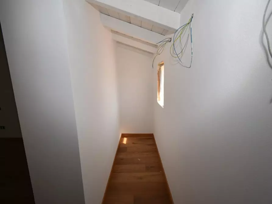 Immagine 16 di Terratetto in vendita  a San Giuliano Terme