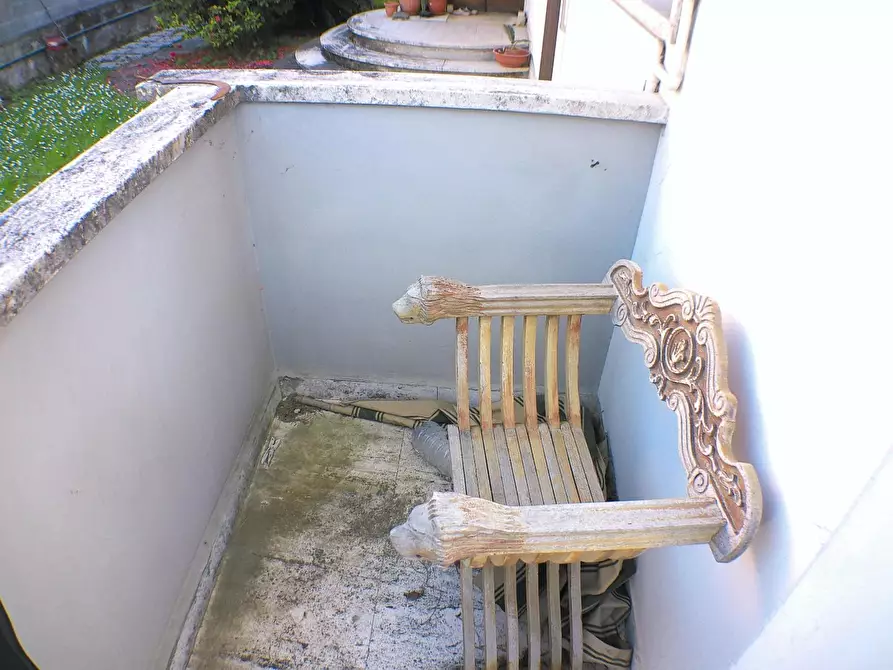 Immagine 27 di Appartamento in vendita  a Carrara