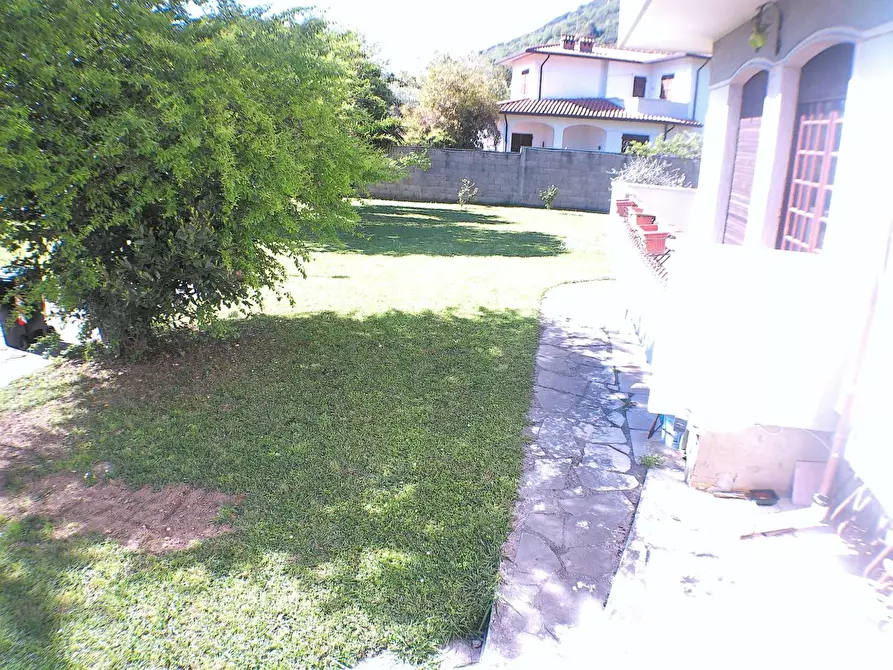 Immagine 17 di Appartamento in vendita  a Carrara