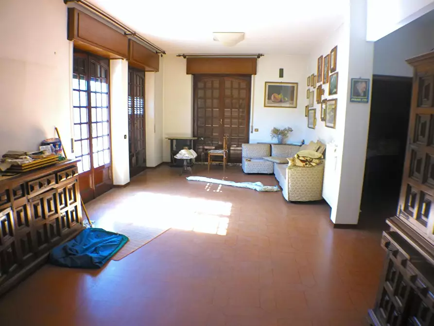 Immagine 20 di Appartamento in vendita  a Carrara