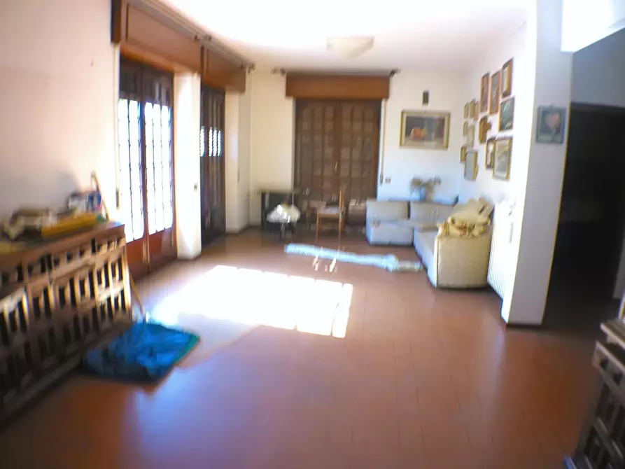 Immagine 19 di Appartamento in vendita  a Carrara