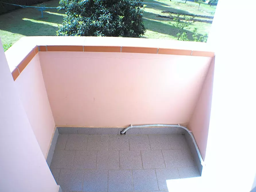 Immagine 27 di Villetta a schiera in vendita  a Carrara