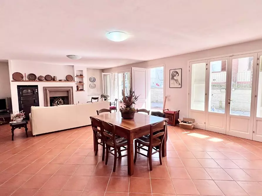 Immagine 25 di Casa indipendente in vendita  a Calcinaia