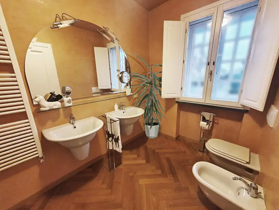 Immagine 17 di Casa indipendente in vendita  a Calcinaia