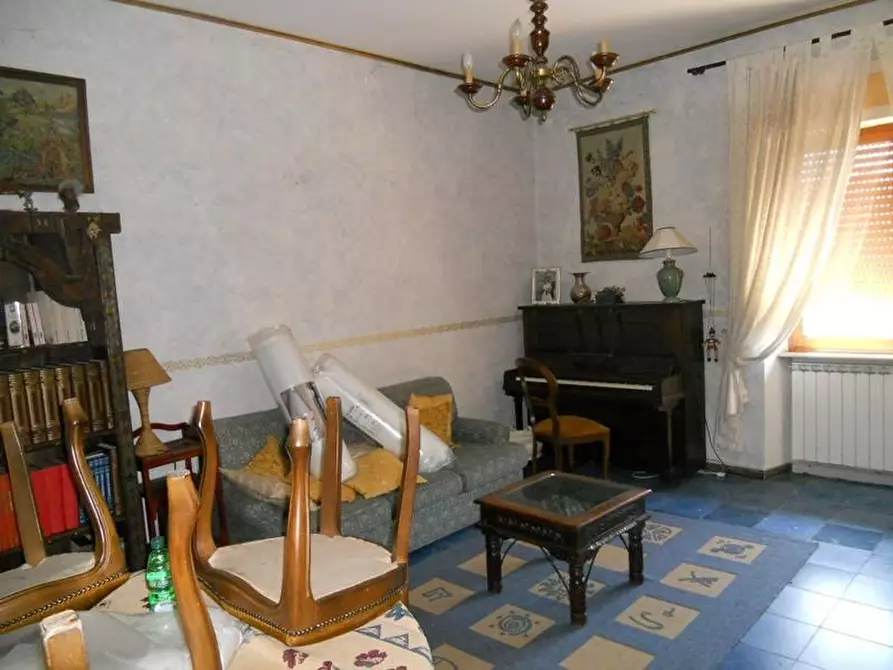 Immagine 3 di Rustico / casale in vendita  a Barga