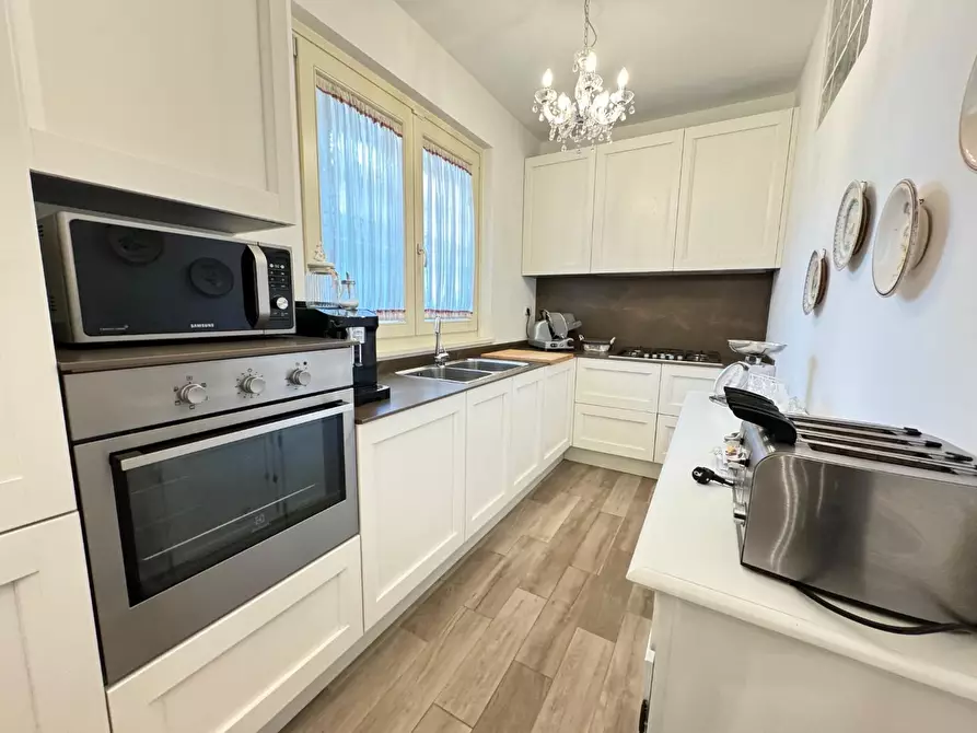 Immagine 6 di Casa bifamiliare in affitto  a Forte Dei Marmi