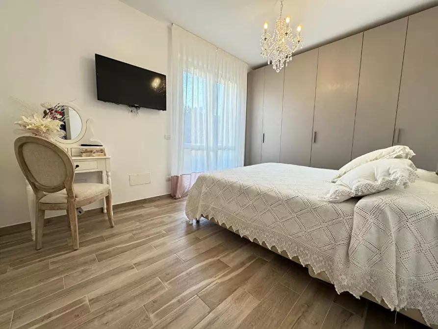 Immagine 13 di Casa bifamiliare in affitto  a Forte Dei Marmi