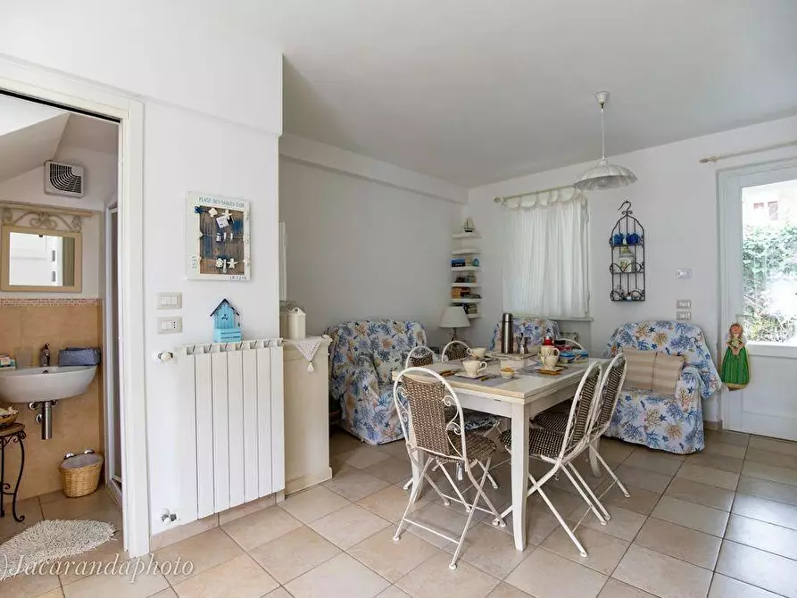 Immagine 8 di Casa bifamiliare in affitto  a Forte Dei Marmi