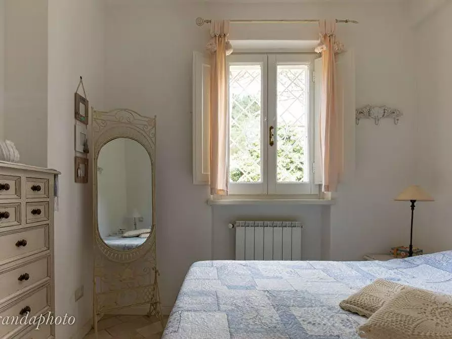 Immagine 12 di Casa bifamiliare in affitto  a Forte Dei Marmi