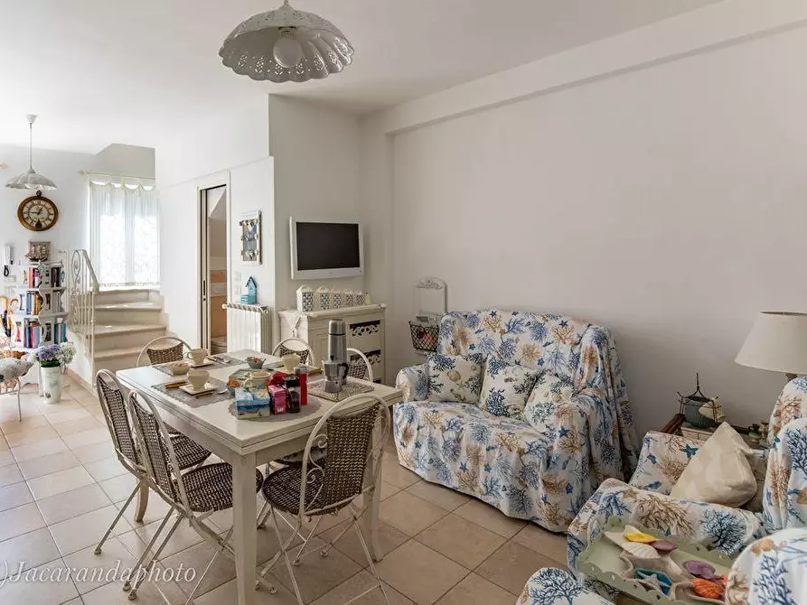 Immagine 9 di Casa bifamiliare in affitto  a Forte Dei Marmi