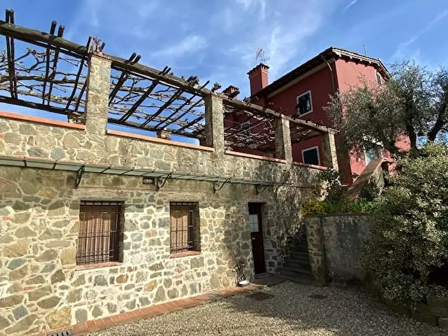 Immagine 57 di Casa colonica in vendita  a Buggiano