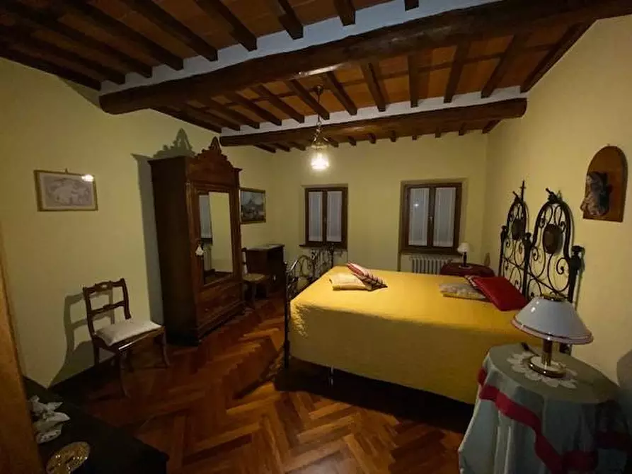 Immagine 34 di Casa colonica in vendita  a Buggiano