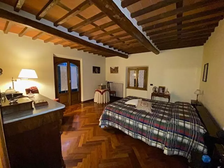 Immagine 36 di Casa colonica in vendita  a Buggiano