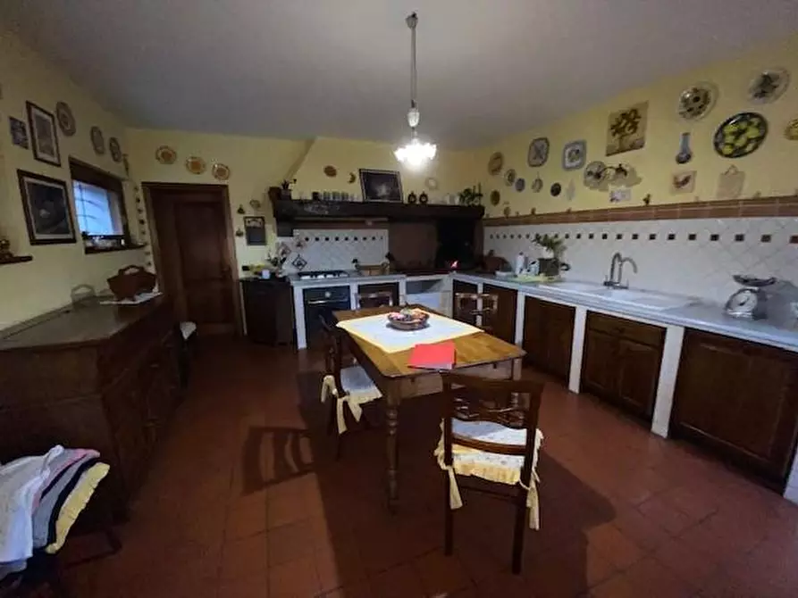 Immagine 26 di Casa colonica in vendita  a Buggiano