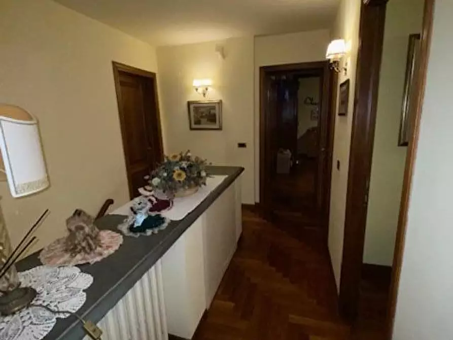Immagine 30 di Casa colonica in vendita  a Buggiano