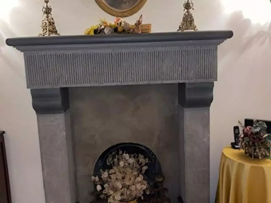 Immagine 23 di Casa colonica in vendita  a Buggiano