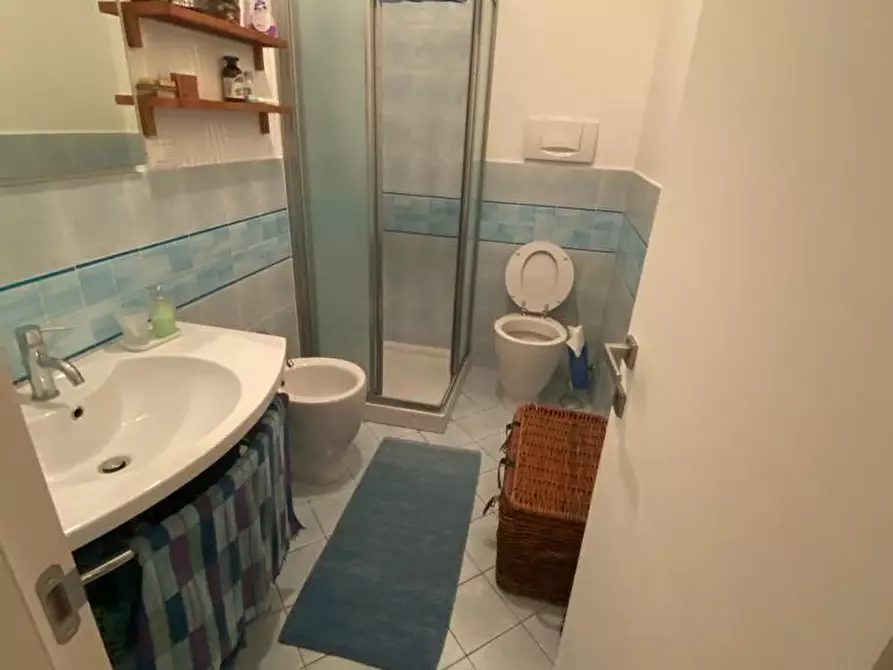 Immagine 4 di Appartamento in vendita  a Massa