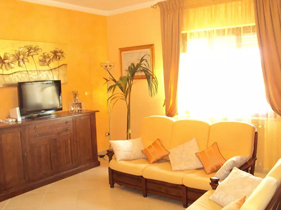 Immagine 2 di Appartamento in vendita  a Fucecchio