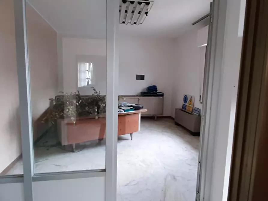 Immagine 11 di Attività artigianale in vendita  a Bientina