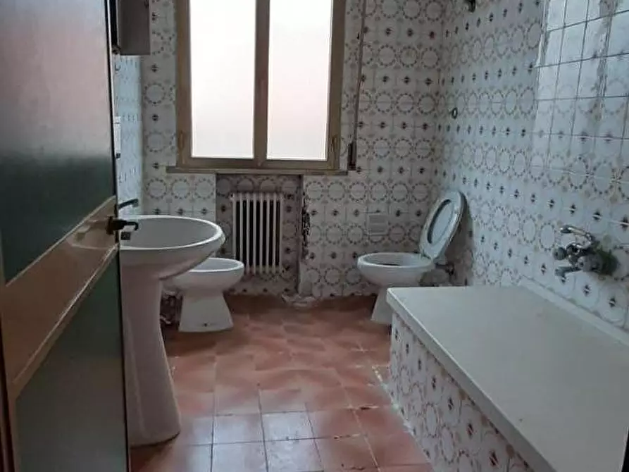 Immagine 7 di Attività artigianale in vendita  a Bientina