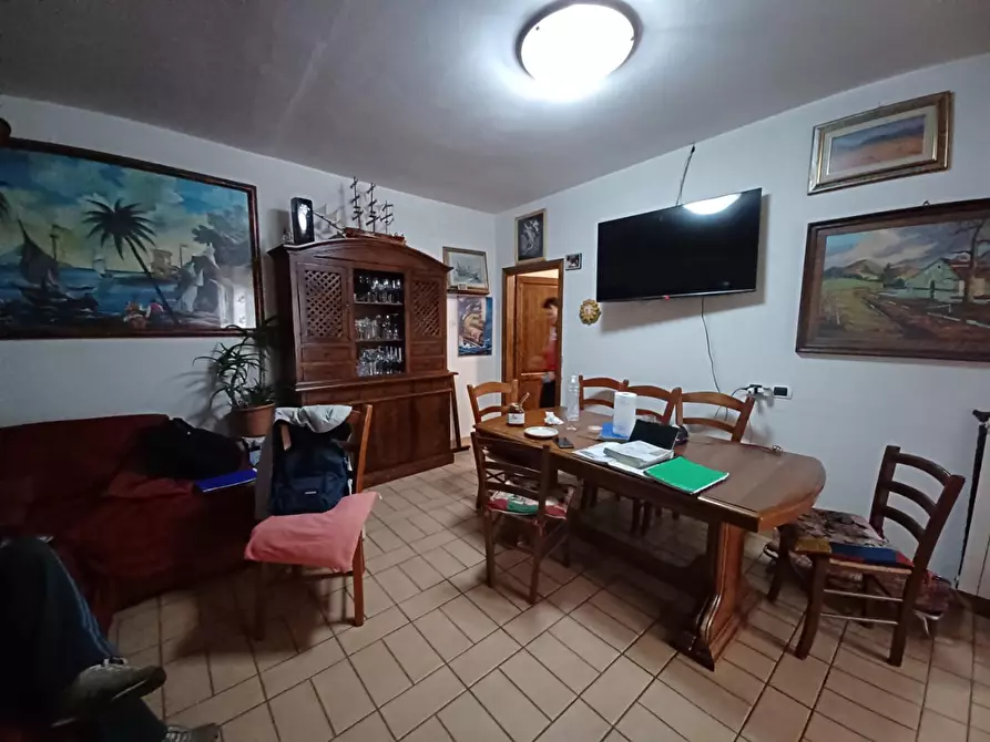 Immagine 5 di Terratetto in vendita  a Capraia E Limite