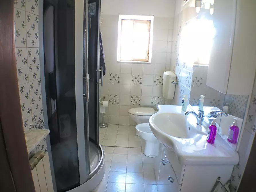 Immagine 13 di Appartamento in vendita  a Carrara