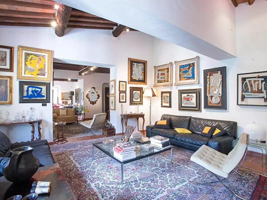 Immagine 50 di Immobile di prestigio in vendita  a Pisa