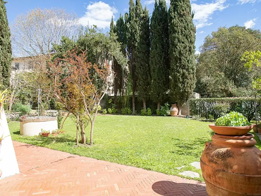 Immagine 41 di Immobile di prestigio in vendita  a Pisa