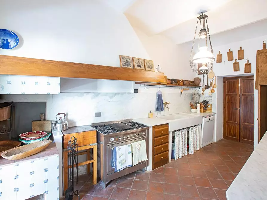 Immagine 36 di Immobile di prestigio in vendita  a Pisa