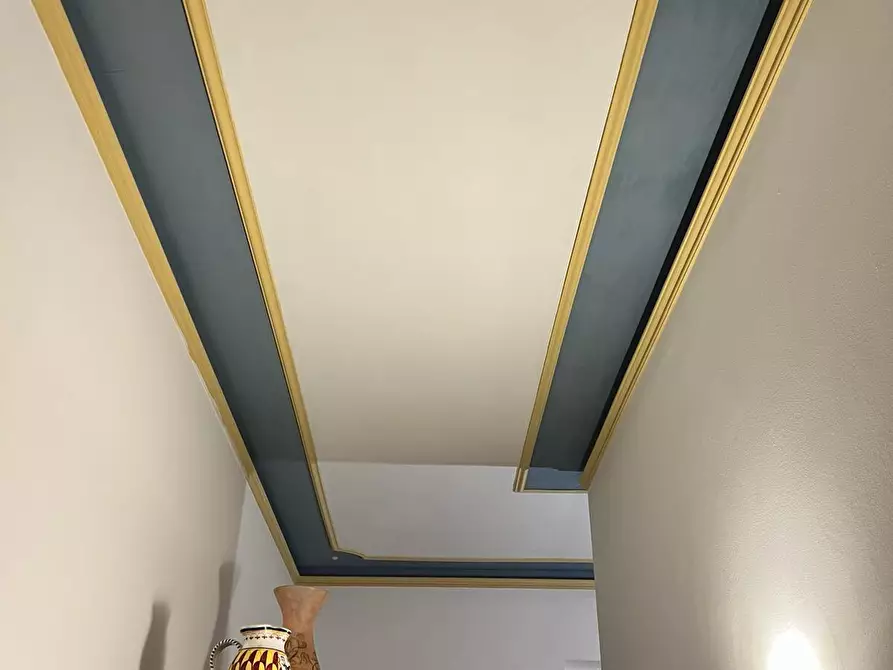 Immagine 4 di Appartamento in vendita  a Siena