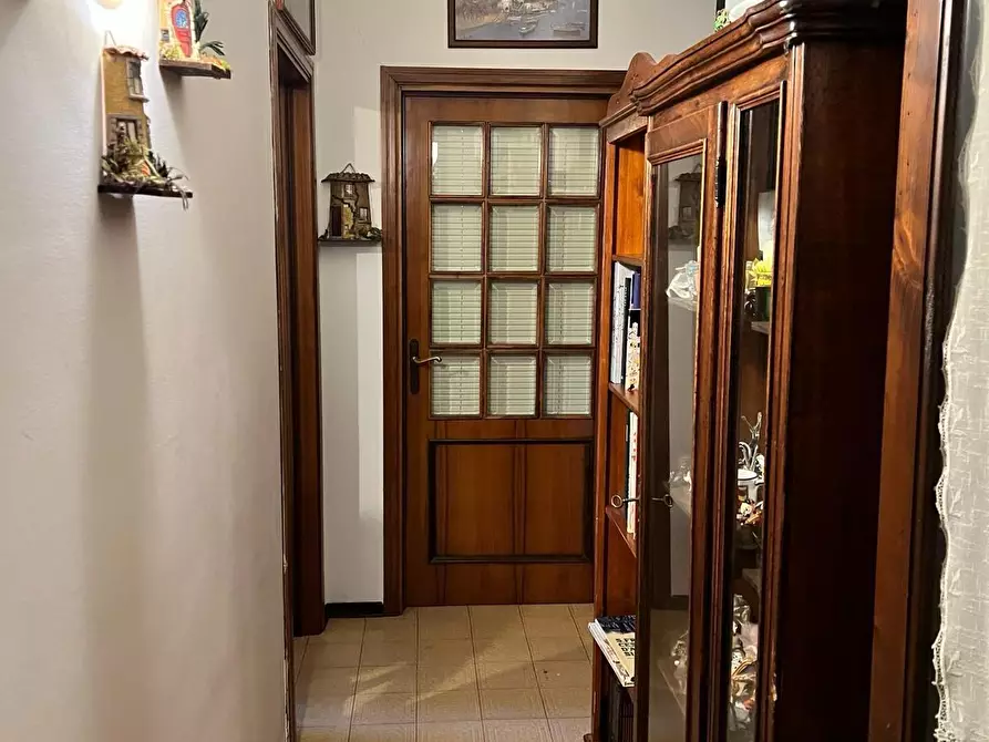 Immagine 3 di Appartamento in vendita  a Siena