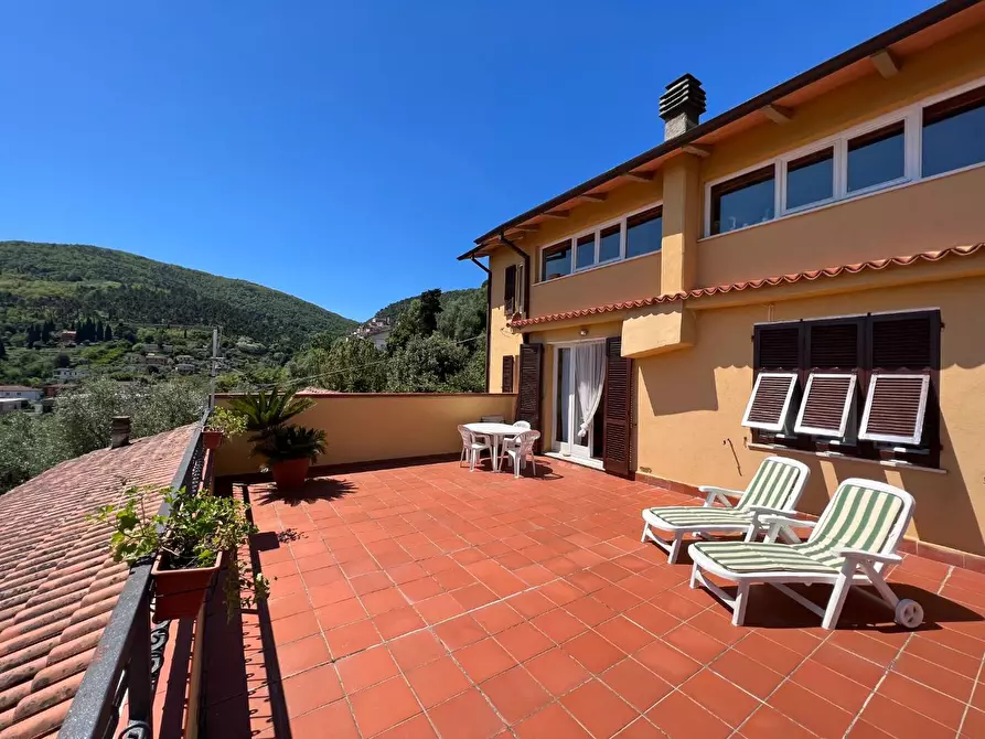 Immagine 69 di Appartamento in vendita  a Ameglia