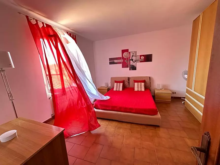 Immagine 16 di Appartamento in vendita  a Ameglia