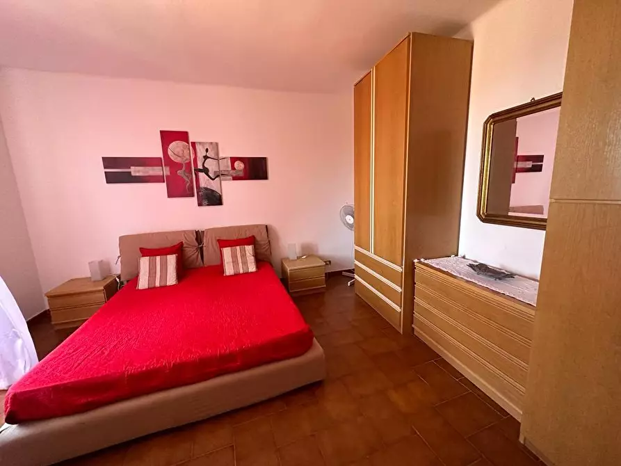 Immagine 17 di Appartamento in vendita  a Ameglia