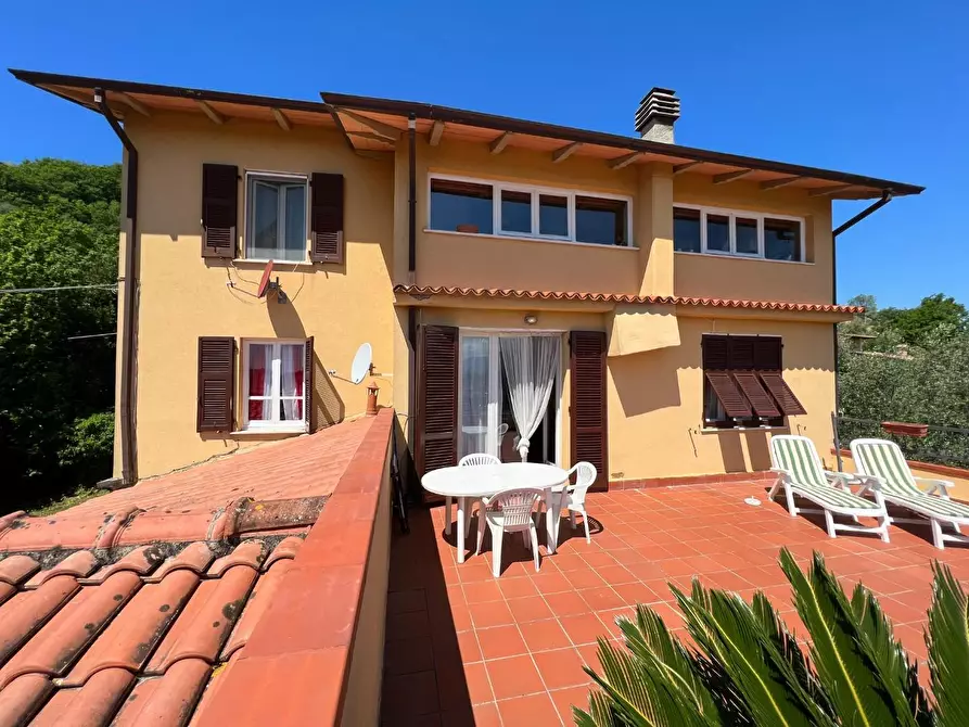 Immagine 71 di Appartamento in vendita  a Ameglia