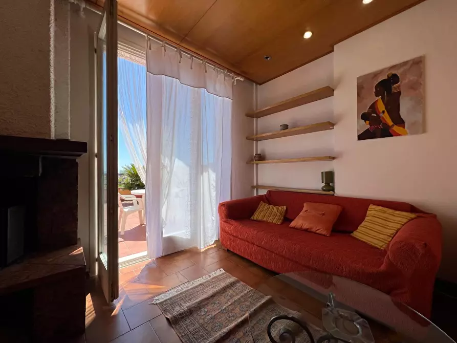 Immagine 38 di Appartamento in vendita  a Ameglia