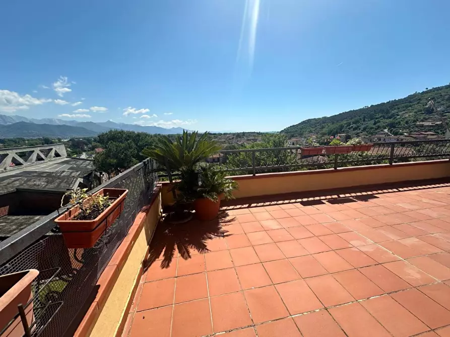 Immagine 85 di Appartamento in vendita  a Ameglia