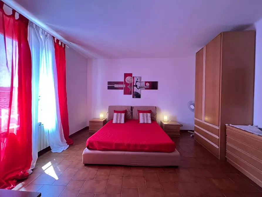 Immagine 35 di Appartamento in vendita  a Ameglia