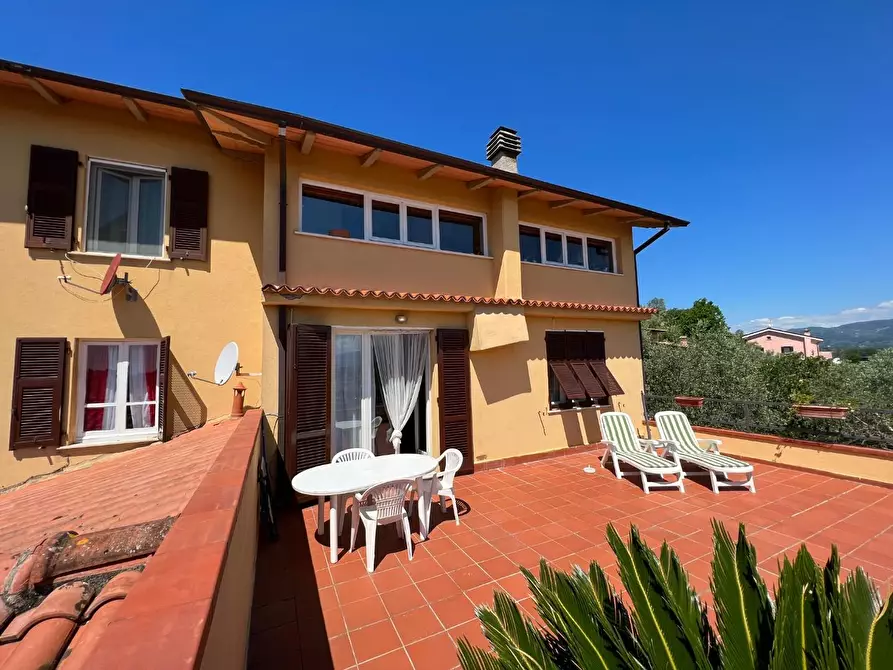 Immagine 72 di Appartamento in vendita  a Ameglia