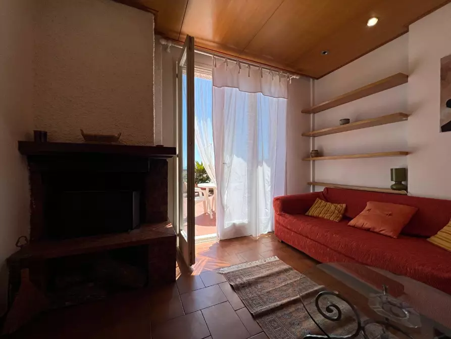 Immagine 37 di Appartamento in vendita  a Ameglia