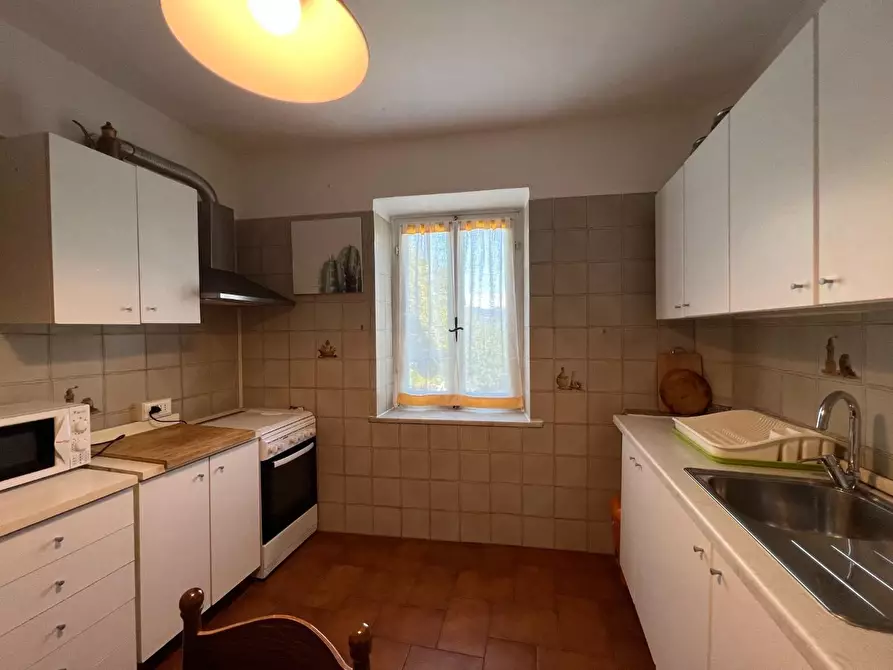 Immagine 60 di Appartamento in vendita  a Ameglia