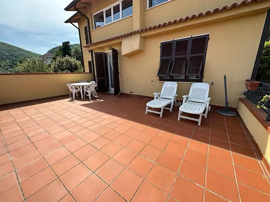 Immagine 15 di Appartamento in vendita  a Ameglia