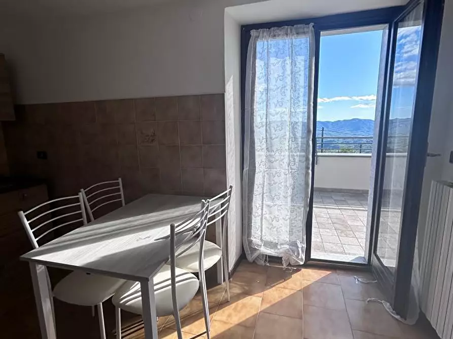 Immagine 7 di Appartamento in affitto  a Fivizzano